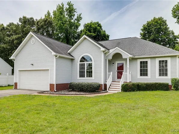 12812 Winfree St, Chester, VA 23831