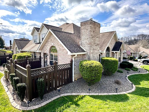 4th image of 101 Village Dr