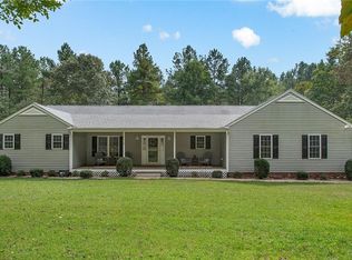 7871 Stonewall Pl, Amelia Court House, VA 23002