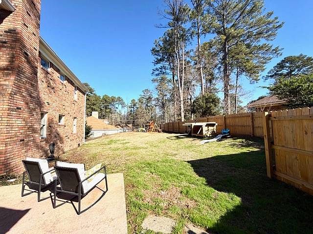Listing photo 4