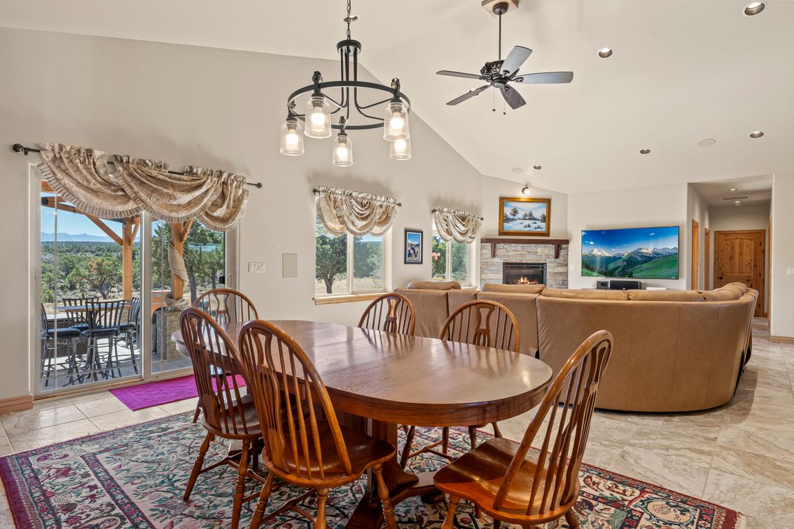 next background image