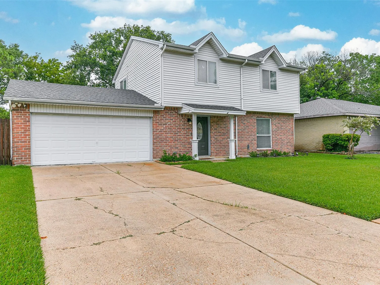3 bed, 2.5 bath, 1500 sqft, $2,195 — Photo 2