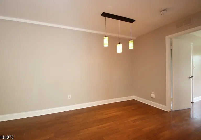 1404 Normandy Ct #1404 — Photo 9