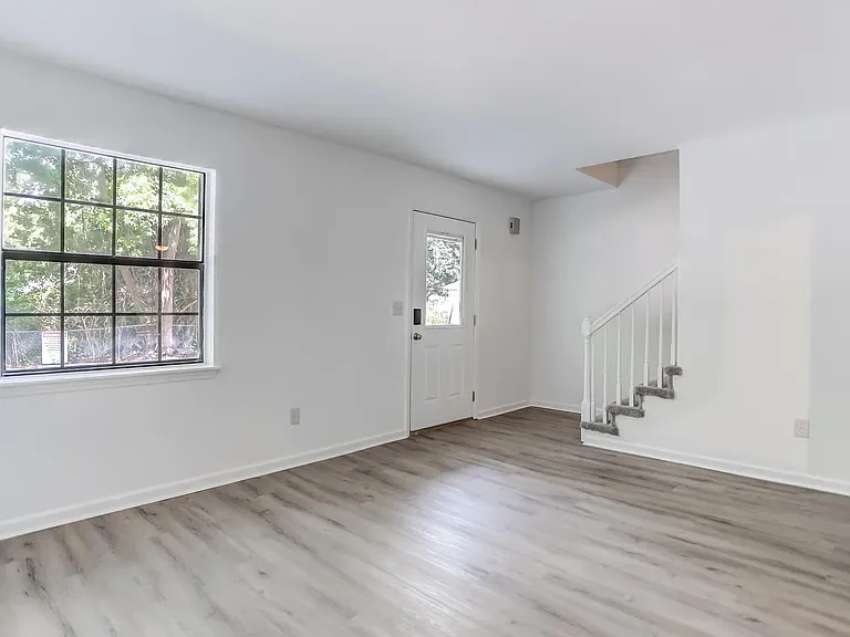 1618 Poinsettia Rd — Photo 15