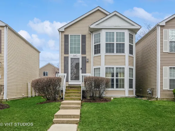 1647 Victoria Park Cir, Aurora, IL 60504