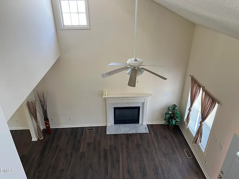 2604 Farlow Gap Ln — Photo 5