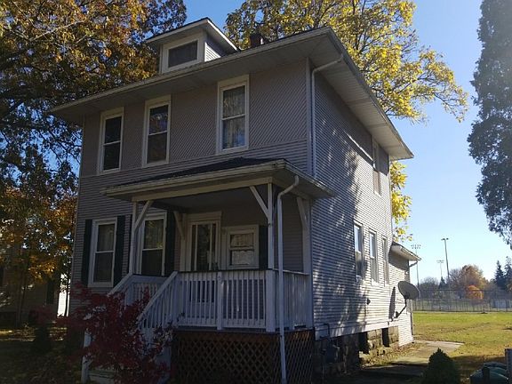 2nd image of 113 Buckeye St