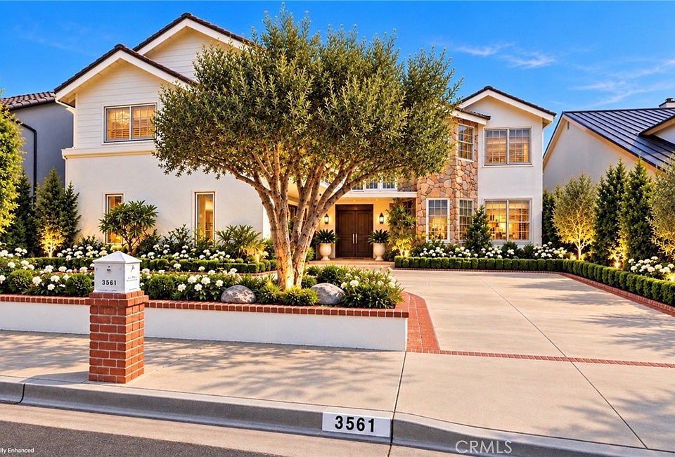 1st image of 3561 Venture Dr