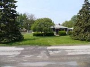 8718 W 73rd Pl, Justice, IL 60458