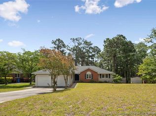 2405 Rolling Hill Rd, Fayetteville, NC 28304
