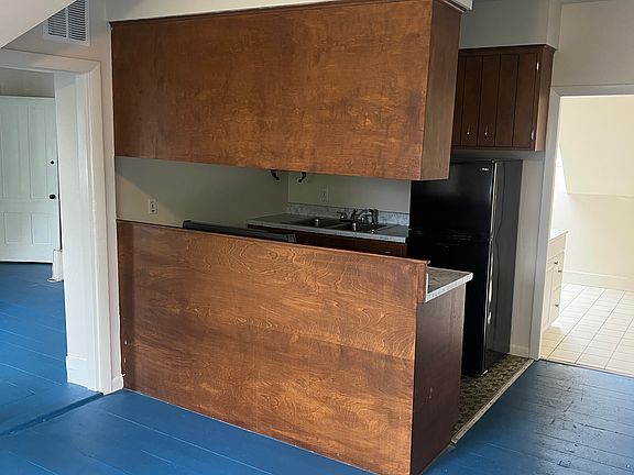 Dining Room / Kitchen Area - View 4