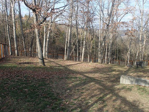 4th image of 19134 Logan Ln
