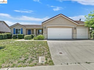 10023 Reflection Ln, Stockton, CA 95219