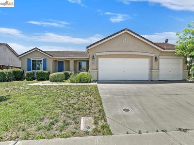 10023 Reflection Ln, Stockton, CA, 95219