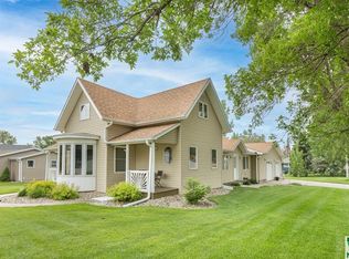 420 W 3rd St, Ponca, NE 68770