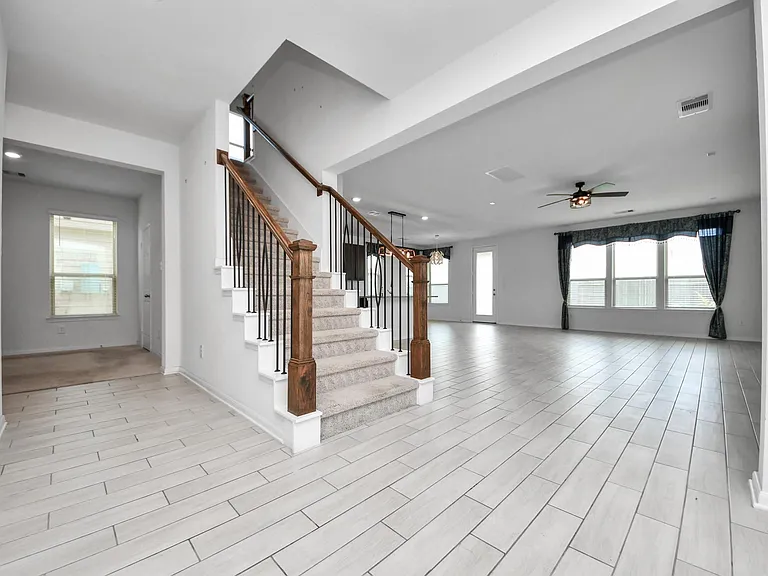 14611 Lofty Cedar Dr — Photo 2