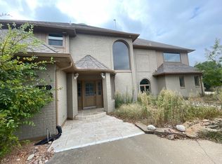 5890 Montgomery Rd, Midlothian, TX 76065