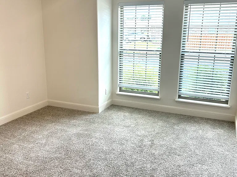 710 Gala Cir — Photo 17