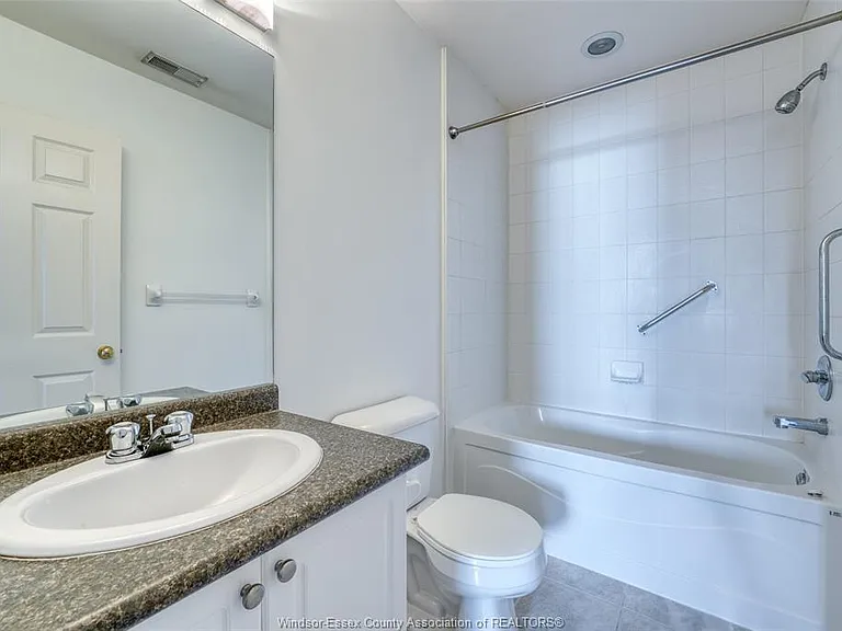 2650 Sandwich West Pkwy #411 — Photo 15