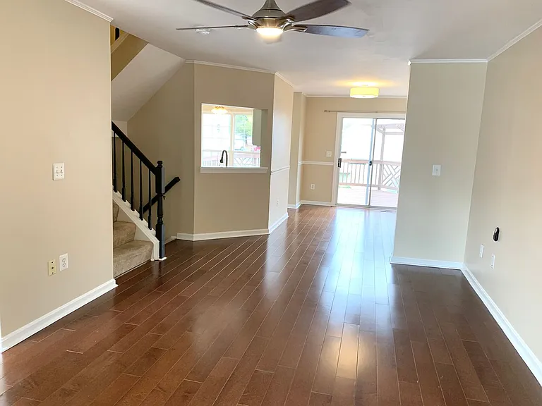 4 Putman Ct — Photo 19