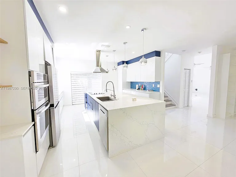 16404 Diamond Head Dr — Photo 21