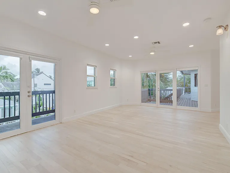 21 Oceanview Dr #C — Photo 10