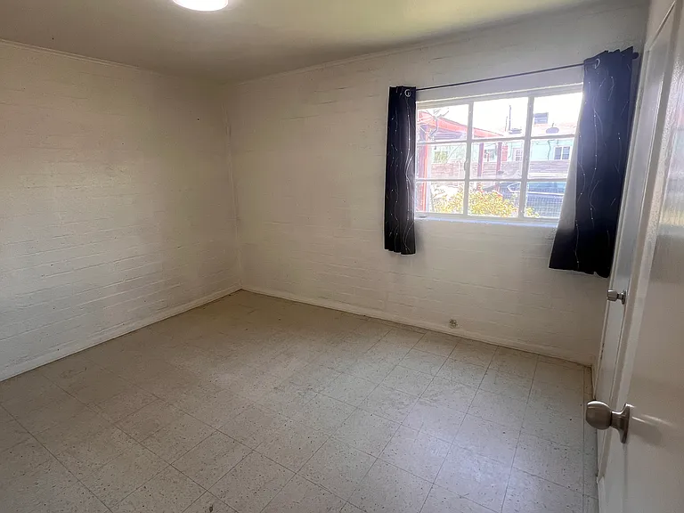 2617 S Norton Vis — Photo 9