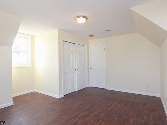 2nd image of 124 Parker St