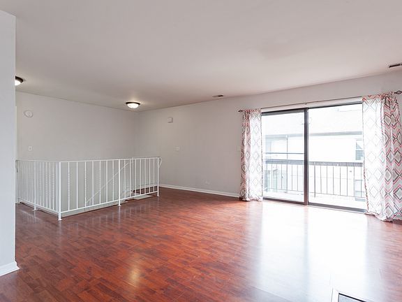 4th image of 913 Ashbury Ave