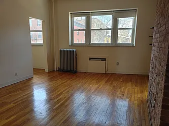 Rented by Brick Real Estate