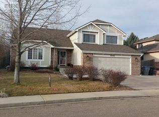 531 Cherrywood Dr, Longmont, CO 80504