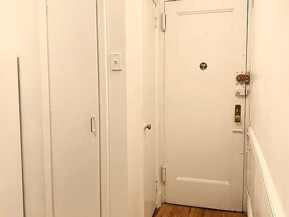 5th image of 121 E 90th St APT 2B