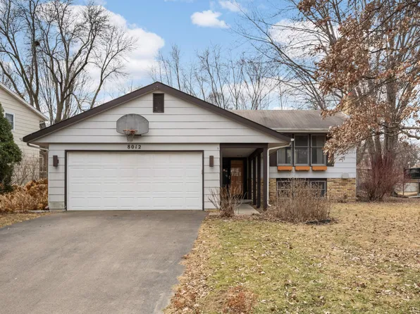 8012 Cheyenne Ave, Chanhassen, MN 55317