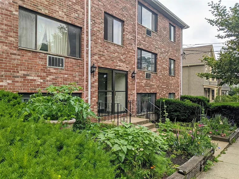 12 Cameron Ave #12 — Photo 16