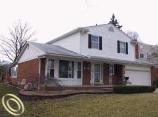 543 Leicester St, Plymouth, MI 48170