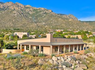 624 Cedar Hill Rd NE, Albuquerque, NM 87122