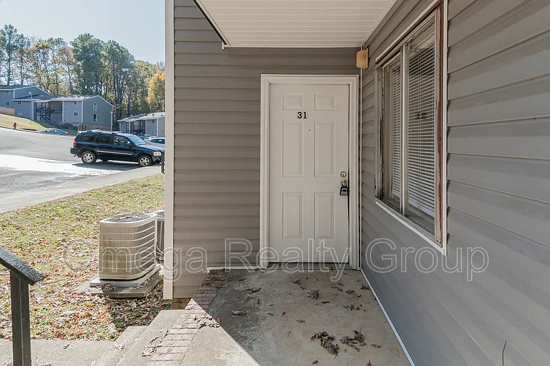 Heather Oaks — Photo 4
