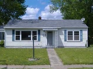 1564 Victory Dr, Springfield, OH 45505