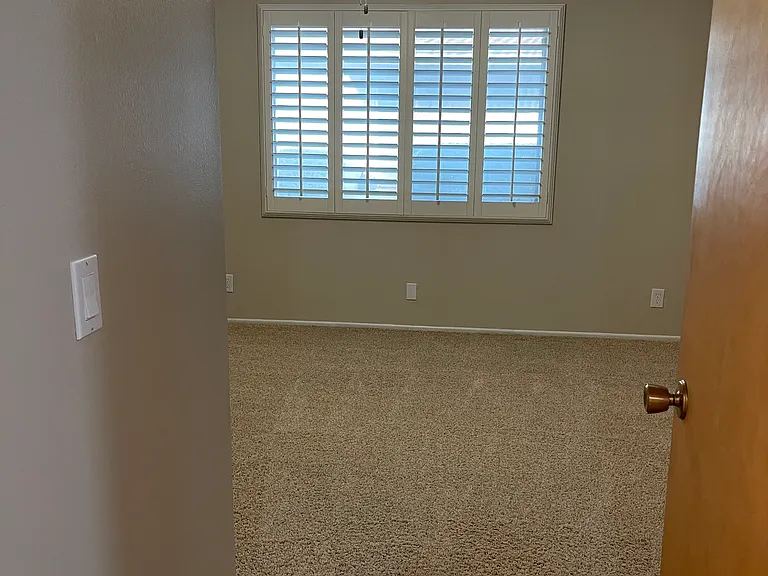 611 S Palm Ave #K — Photo 8