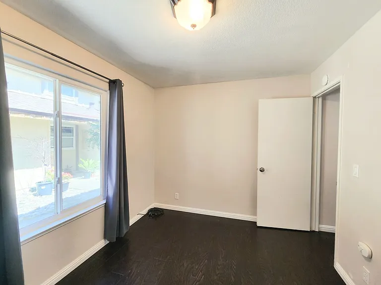 2700 Kilconway Ln — Photo 14