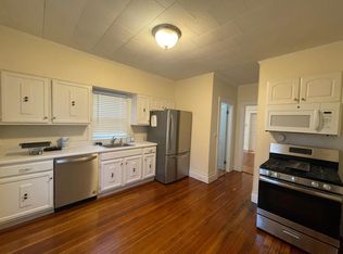 153 Willow Ave #1, Somerville, MA 02144