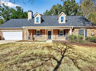 220 Windpher Rdg, Hampton, GA 30228