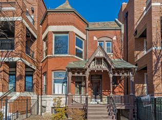 1042 W Diversey Pkwy, Chicago, IL 60614