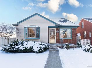 12733 Catalpa St, Southgate, MI 48195