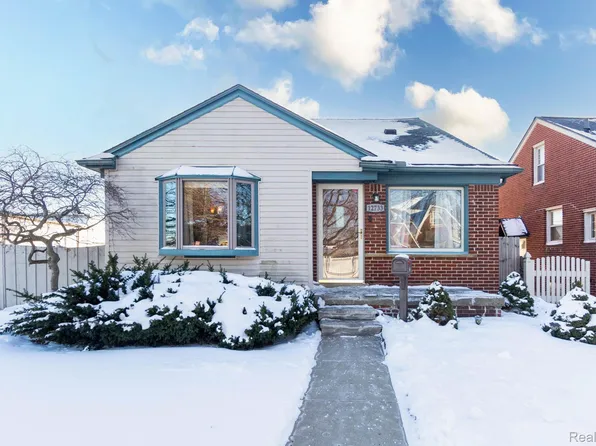 12733 Catalpa St, Southgate, MI 48195