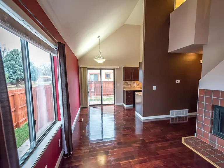 1000 Townley Cir — Photo 4