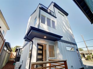 3203 40th Ave SW, Seattle, WA 98116