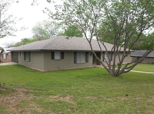 2412 Hilldale Blvd, Arlington, TX 76016