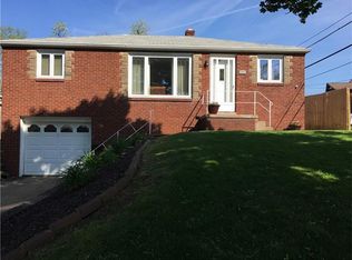 206 Livingston Rd, West Mifflin, PA 15122