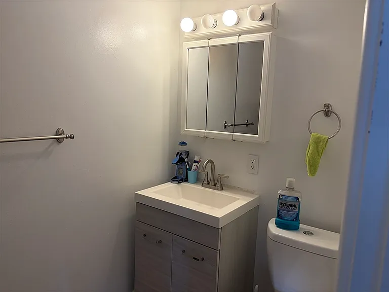 30 Skyline Dr #10 — Photo 11